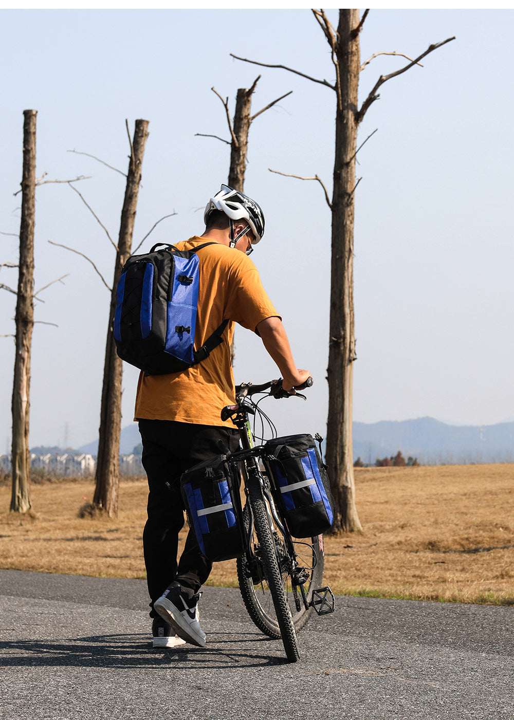 3 in 1 Bicycle Pannier Carrier Pack
